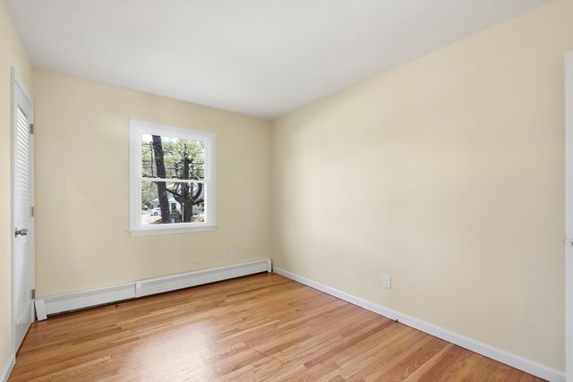 49 Onset Avenue, Wareham, MA 02532