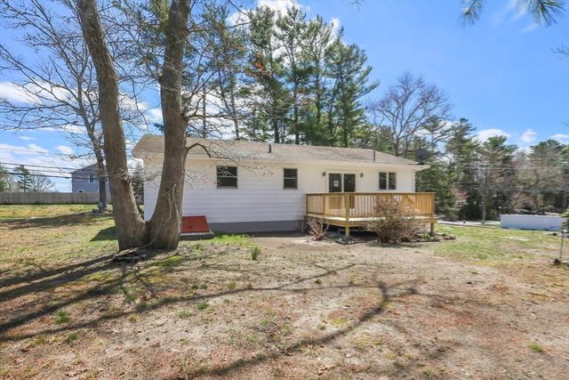 49 Onset Avenue, Wareham, MA 02532