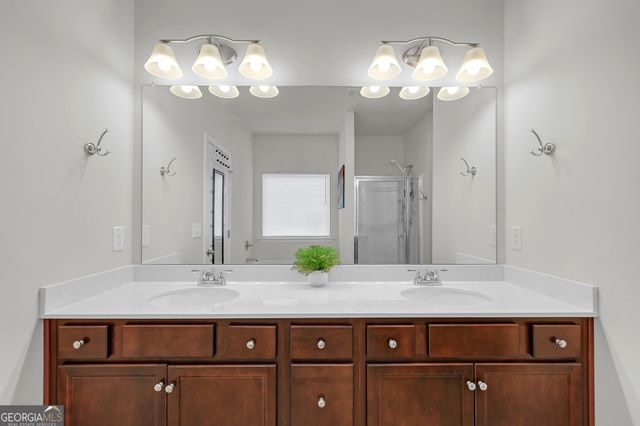 1159 Nantucket Way, Bethlehem, GA 30620