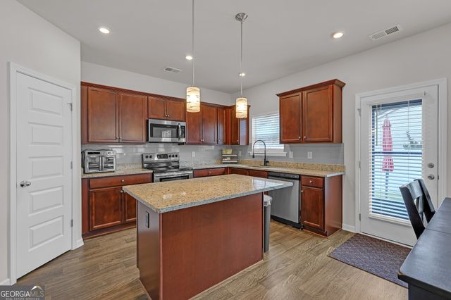 1159 Nantucket Way, Bethlehem, GA 30620