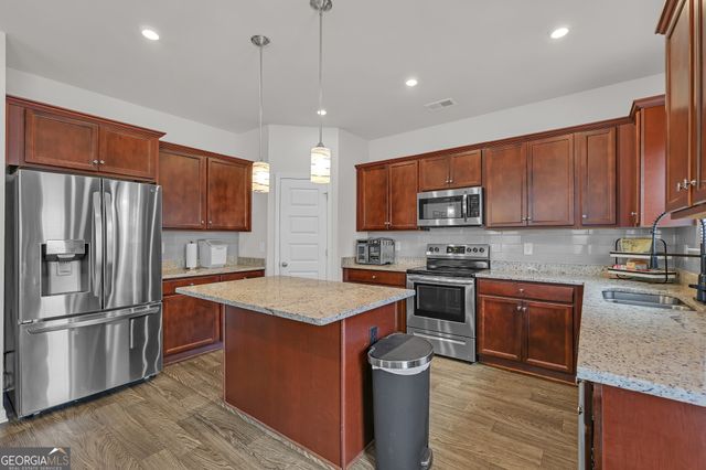 1159 Nantucket Way, Bethlehem, GA 30620