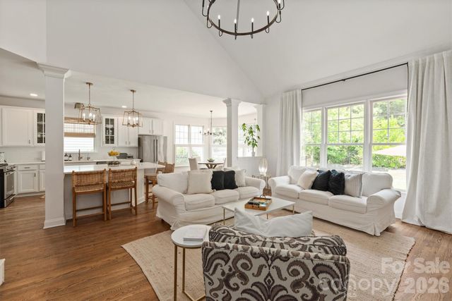 869 Stratford Run Drive, Fort Mill, SC 29708