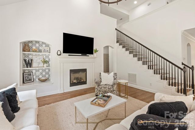 869 Stratford Run Drive, Fort Mill, SC 29708