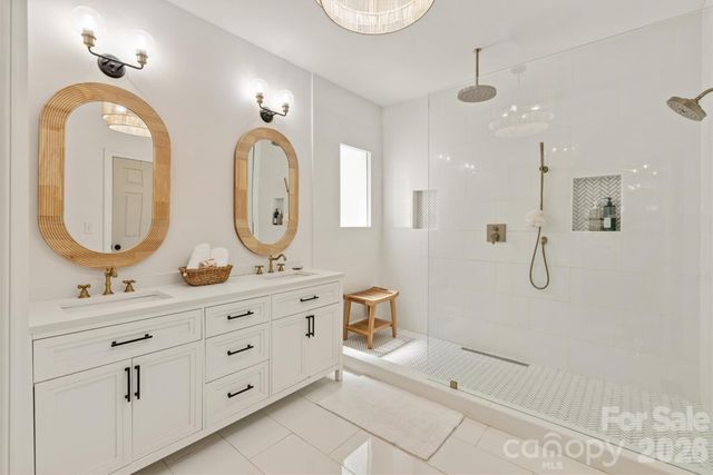 869 Stratford Run Drive, Fort Mill, SC 29708