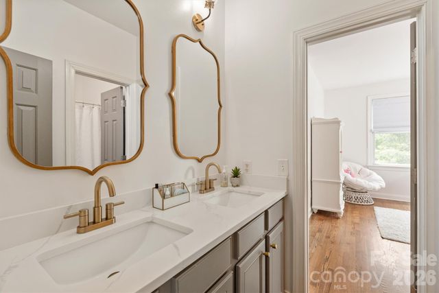 869 Stratford Run Drive, Fort Mill, SC 29708