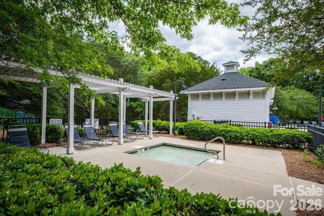 869 Stratford Run Drive, Fort Mill, SC 29708