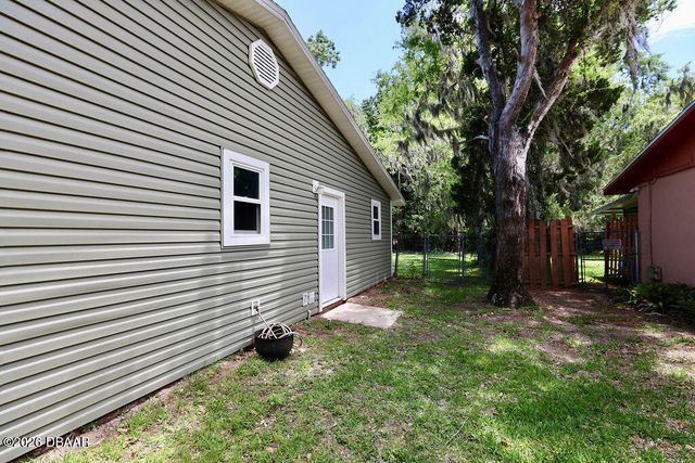 915 Royal Oak Court, Holly Hill, FL 32117