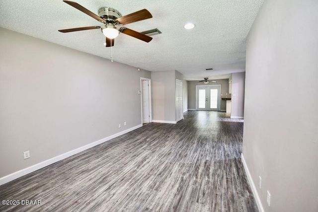 915 Royal Oak Court, Holly Hill, FL 32117