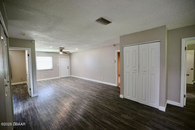 915 Royal Oak Court, Holly Hill, FL 32117