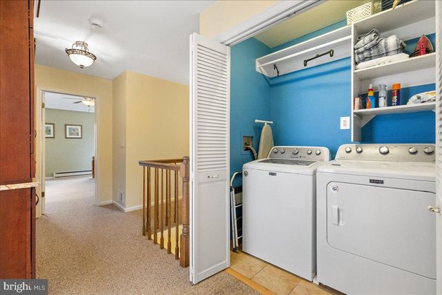 12 STONERISE DR, Lawrence, NJ 08648