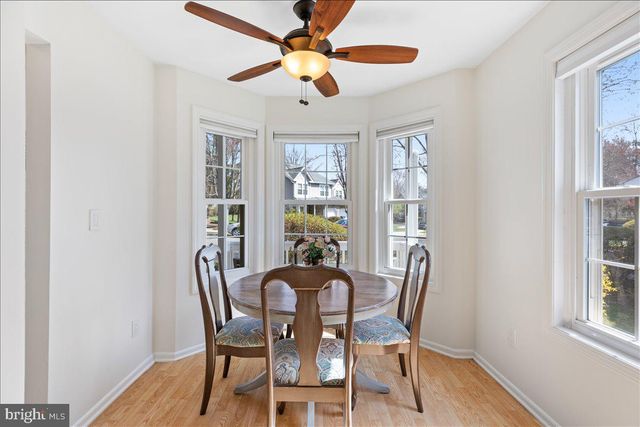 12 STONERISE DR, Lawrence, NJ 08648