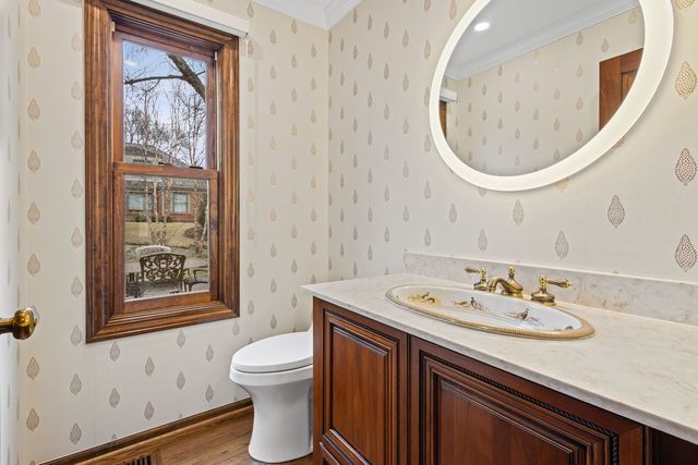 2509 Indian Ridge Drive, Glenview, IL 60026