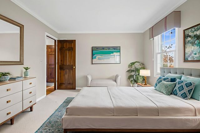 2509 Indian Ridge Drive, Glenview, IL 60026