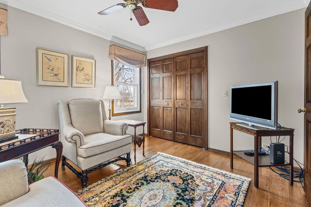 2509 Indian Ridge Drive, Glenview, IL 60026