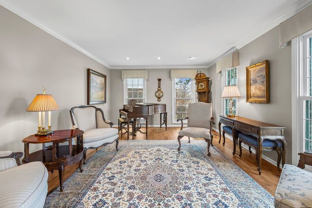 2509 Indian Ridge Drive, Glenview, IL 60026