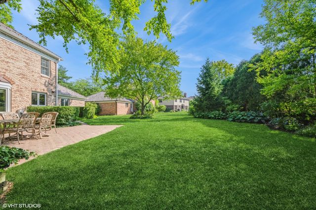 2509 Indian Ridge Drive, Glenview, IL 60026