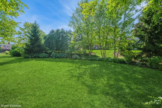 2509 Indian Ridge Drive, Glenview, IL 60026