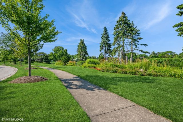 2509 Indian Ridge Drive, Glenview, IL 60026