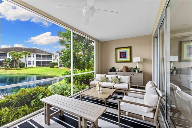 5080 Yacht Harbor CIR 101, Naples, FL 34112