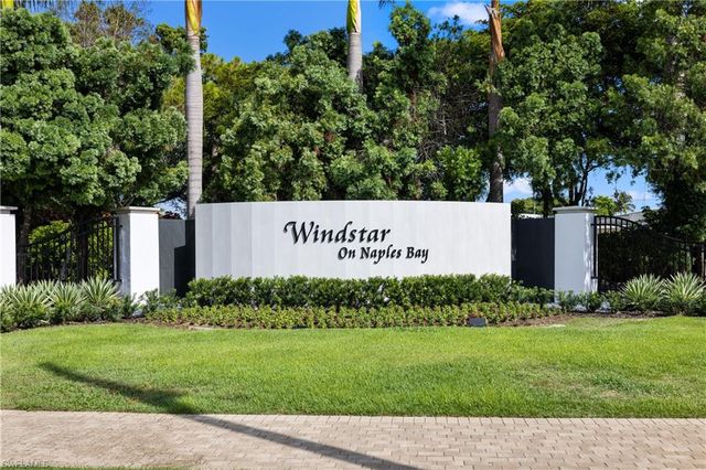 5080 Yacht Harbor CIR 101, Naples, FL 34112