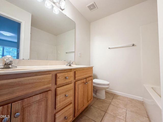 42 Sunnyview Lane, Clayton, NC 27520