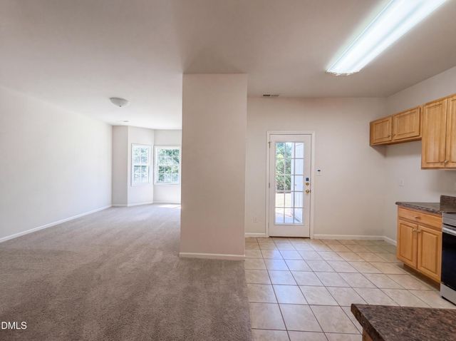 42 Sunnyview Lane, Clayton, NC 27520