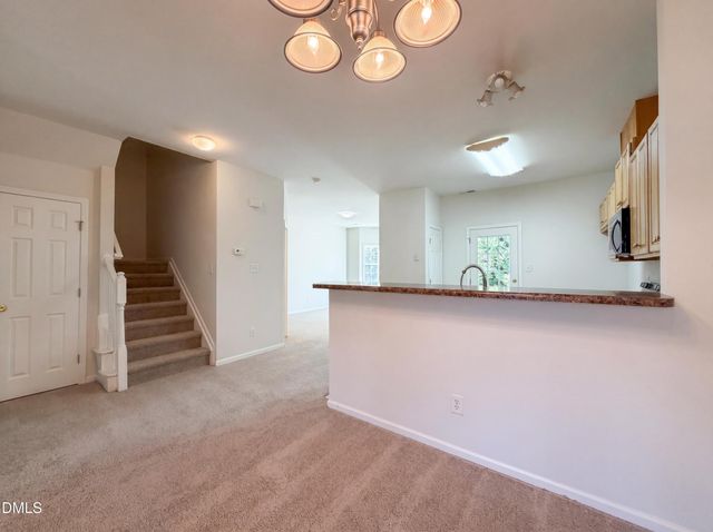 42 Sunnyview Lane, Clayton, NC 27520