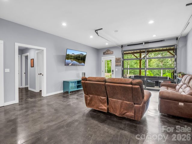 617 South Cove Road, Mill Spring, NC 28756
