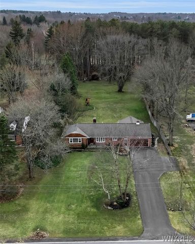 6905 Powers Road, Orchard Park, NY 14127