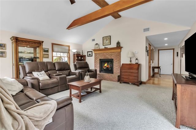 6905 Powers Road, Orchard Park, NY 14127