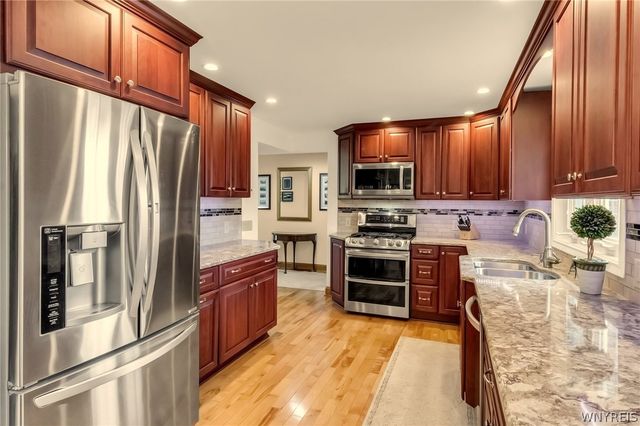 6905 Powers Road, Orchard Park, NY 14127