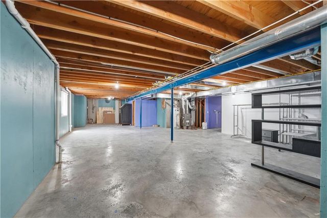11219 W 57th Terrace, Shawnee, KS 66203