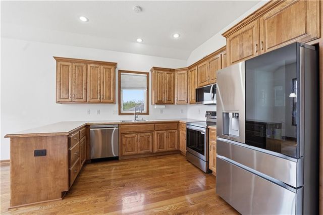 11219 W 57th Terrace, Shawnee, KS 66203
