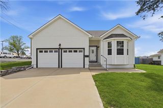 11219 W 57th Terrace, Shawnee, KS 66203