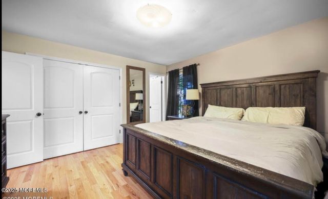 16 Peachstone Road, Howell, NJ 07731