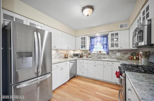 16 Peachstone Road, Howell, NJ 07731