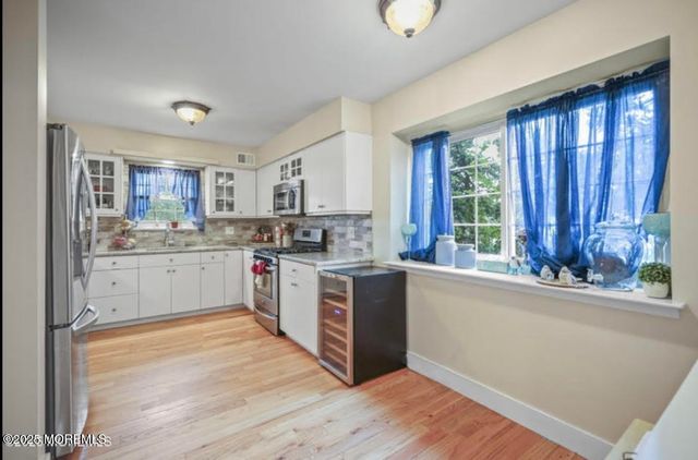 16 Peachstone Road, Howell, NJ 07731