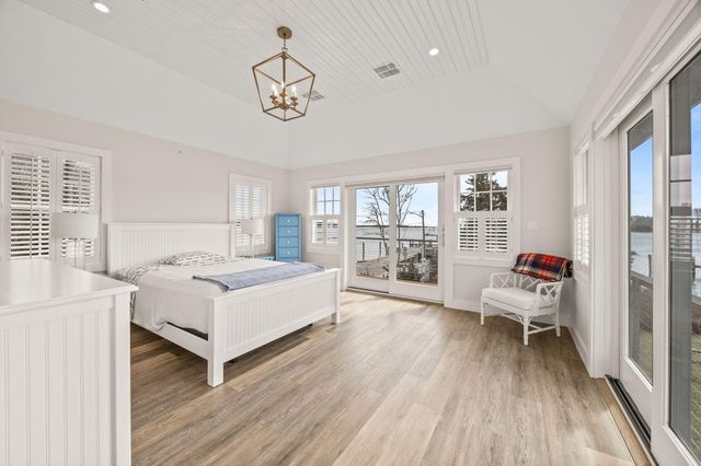 33 Oyster Place Road, Cotuit, MA 02635