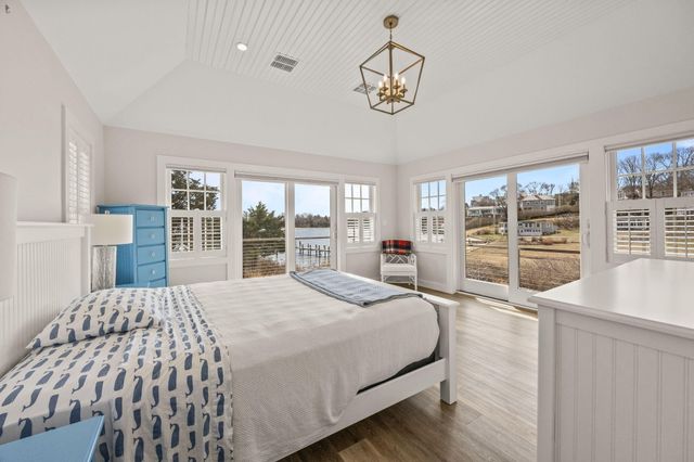 33 Oyster Place Road, Cotuit, MA 02635