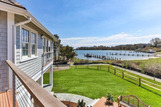33 Oyster Place Road, Cotuit, MA 02635