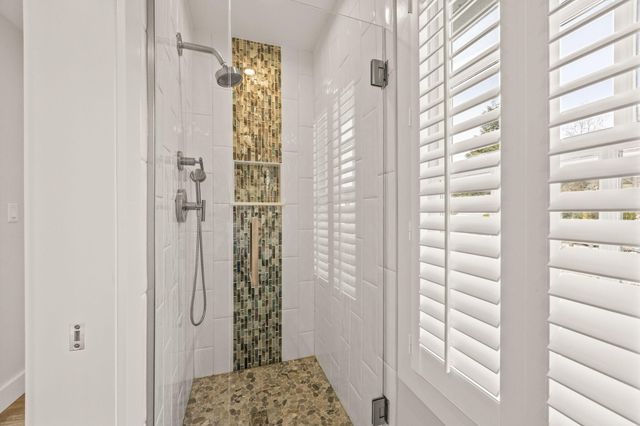 33 Oyster Place Road, Cotuit, MA 02635