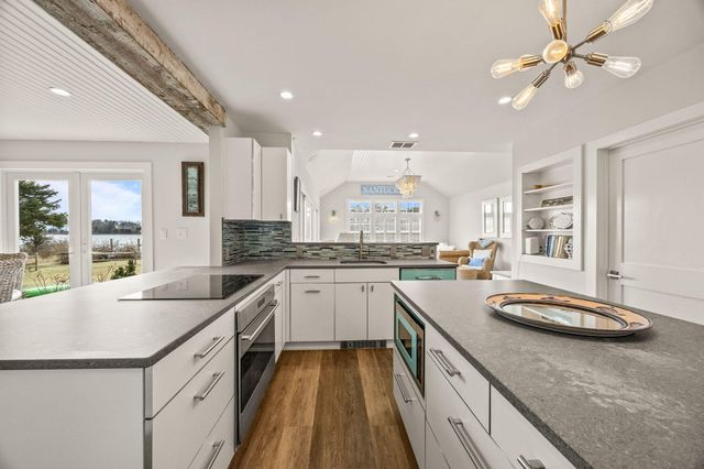 33 Oyster Place Road, Cotuit, MA 02635