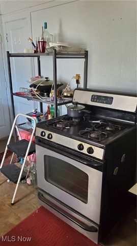 1602 Hillcrest Road, East Cleveland, OH 44118