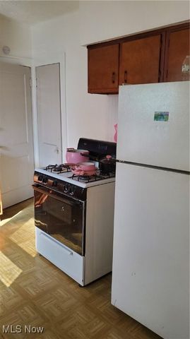 1602 Hillcrest Road, East Cleveland, OH 44118