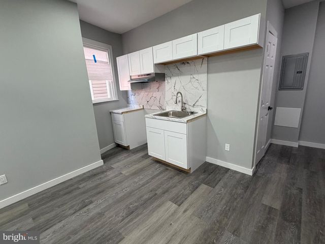 4817 N 11TH ST, Philadelphia, PA 19141