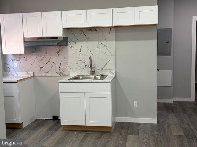 4817 N 11TH ST, Philadelphia, PA 19141