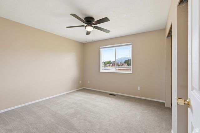 5622 S 2950 W, Roy, UT 84067