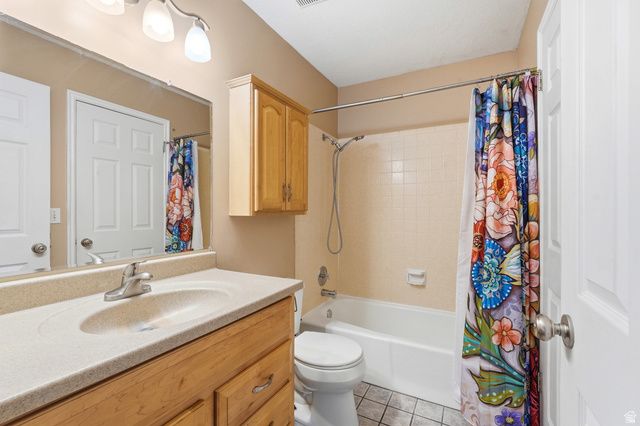 5622 S 2950 W, Roy, UT 84067