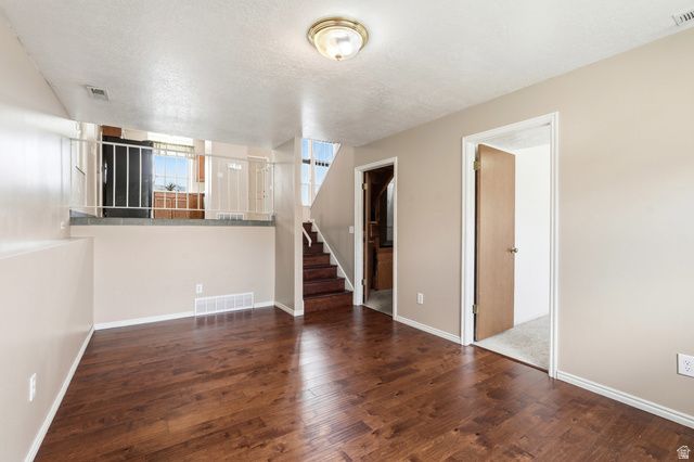 5622 S 2950 W, Roy, UT 84067