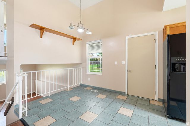 5622 S 2950 W, Roy, UT 84067